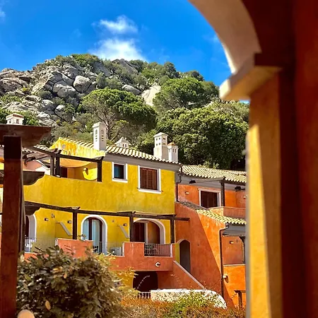 Borgo Punta Aparthotel 4*