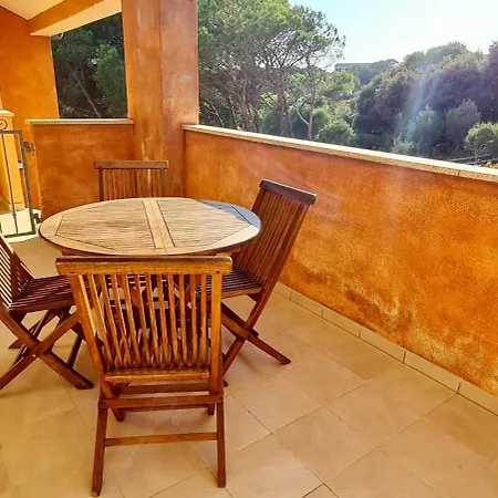 Aparthotel Borgo Punta 4*