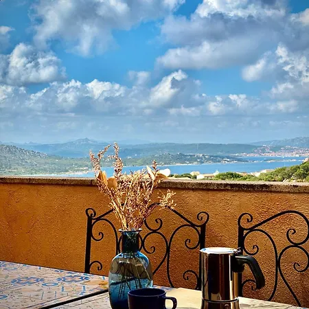 Aparthotel Borgo Punta 4*