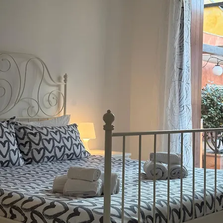 Borgo Punta 4* Λα Μανταλένα