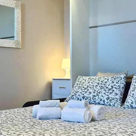 Borgo Punta Aparthotel 4*
