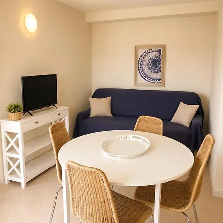 Aparthotel Borgo Punta 4*