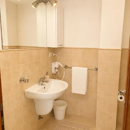 Borgo Punta Ξενοδοχείο με διαμερίσματα Λα Μανταλένα