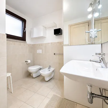 Aparthotel Borgo Punta 4*