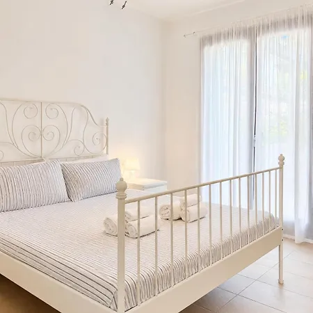Borgo Punta Aparthotel