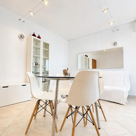 Aparthotel Borgo Punta La Maddalena (Sassari)
