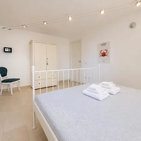Apartmanhotel Borgo Punta La Maddalena