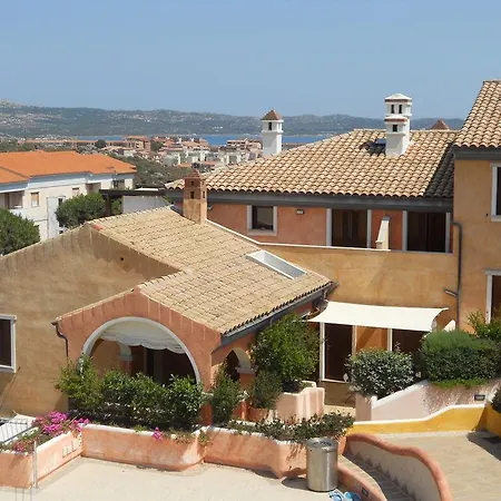 Borgo Punta Aparthotel