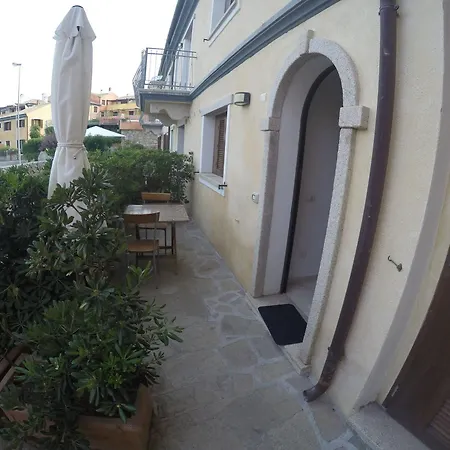 Borgo Punta Ξενοδοχείο με διαμερίσματα Λα Μανταλένα